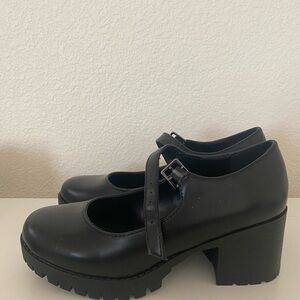 Soda Boxer Women's Black Mary Jane Shoes